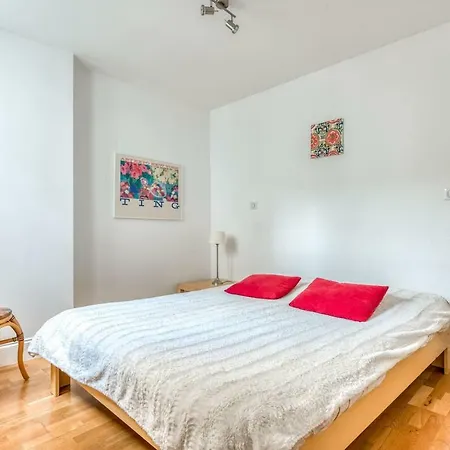 Apartman Wine Loft, Terrasse Et Vue Extraordinaire Sur La Cite Medievale Carcassone